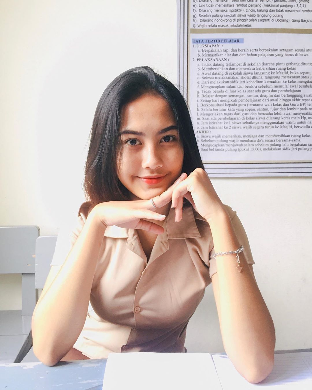 Super Funny Indo Smp Terbaru Indo Jejak Langkah Kita Di Pasir Pantai Senja