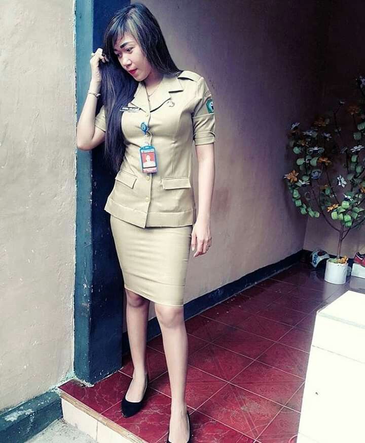 Guru Smp Indonesia Viral Digoyang Tante Kenal Di Instagram Yandex Indonesia Terbaru Top Trending Global 2025