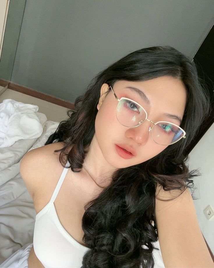 Viral SMP Bukan Cinta, Ini Hasrat Yang Menggelegak Live Streaming 2026