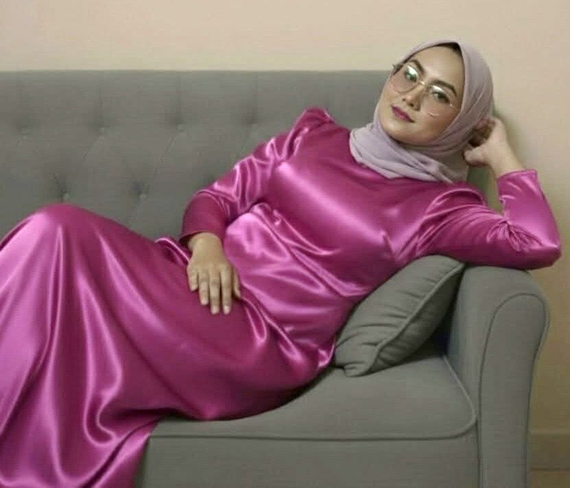 Video Jilbab Bokep Viral 2025 Senang Banget Wiwik Dinda Superindo Dibolehin Keluar Dalam Istri Orang