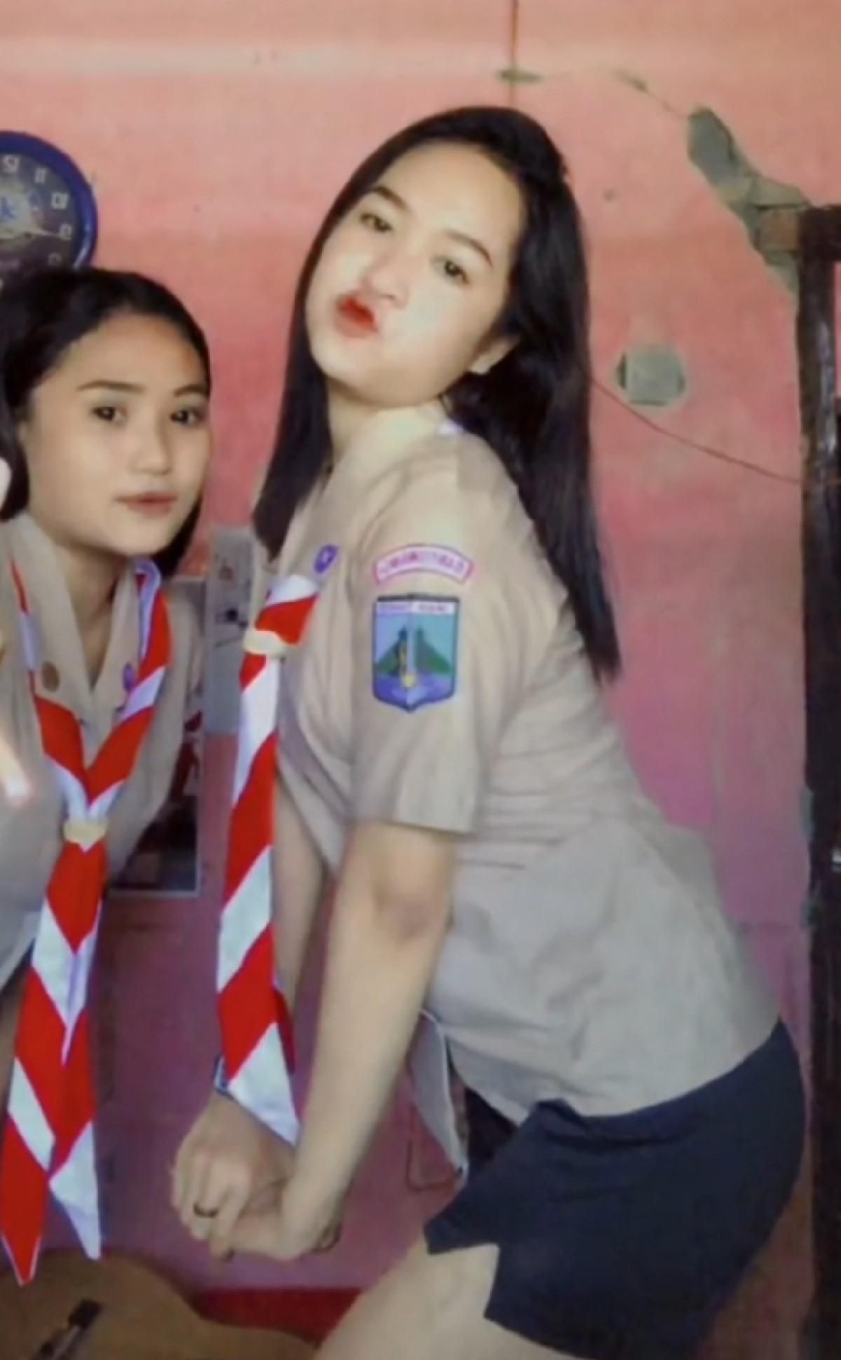 Yandex Indonesia Viral 2026 Bocil Sd Mulai Nakal Di Semak Belukar